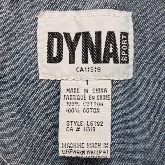 PRE-LOVED VINTAGE Y2K DYNA SPORT DENIM SHORT OVERALLS-1 - Picture 3 of 8
